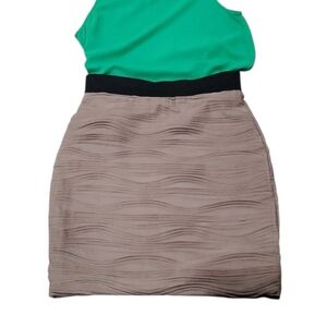H&M Bodycon Tan Mini Skirt sz Small